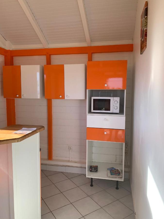Bungalow Les Cerisiers Bouillante Exteriér fotografie